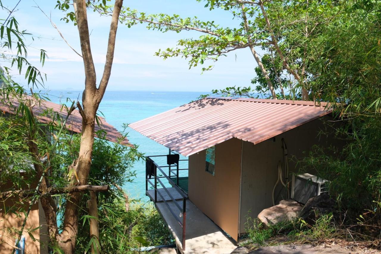 Phi Phi Seaside Bungalow Bagian luar foto