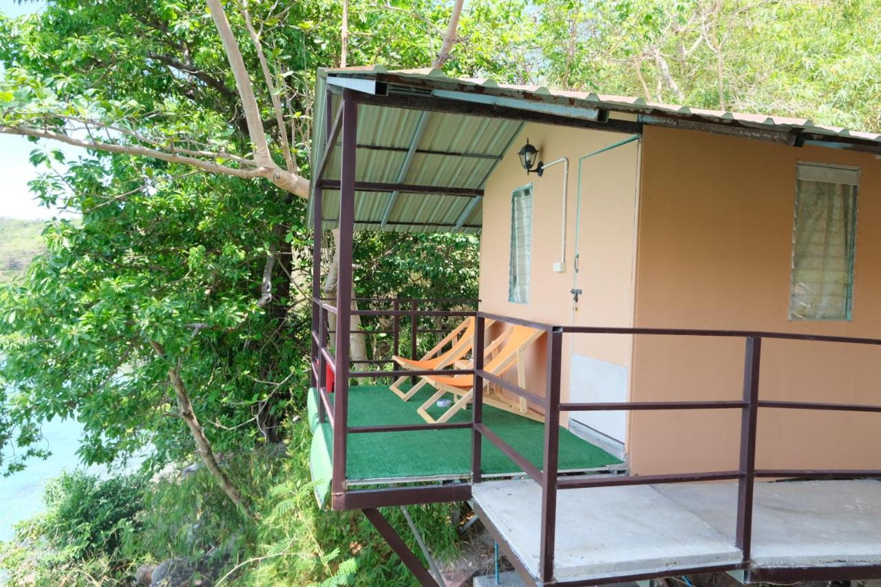 Phi Phi Seaside Bungalow Bagian luar foto