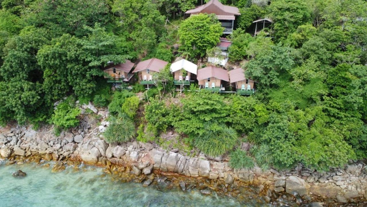 Phi Phi Seaside Bungalow Bagian luar foto